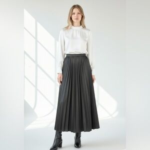 Elegant Black Pleated Skirt